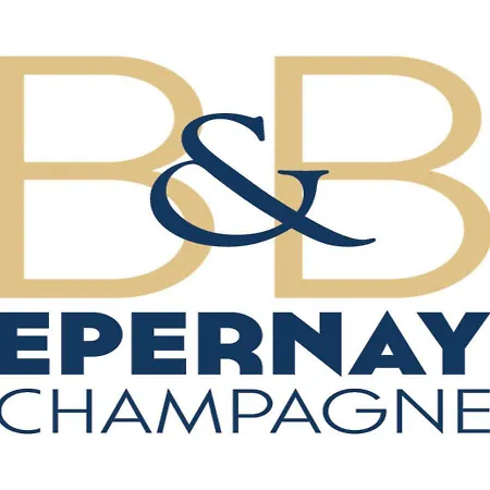 86 - Climatisation & Proche Centre-ville- 2 Personnes - Apartment *