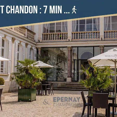 Apartment 86 - Climatisation & Proche Centre-ville- 2 Personnes -