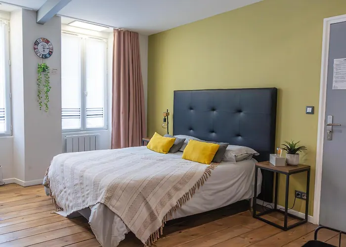 86 - Climatisation & Proche Centre-ville- 2 Personnes - * Épernay